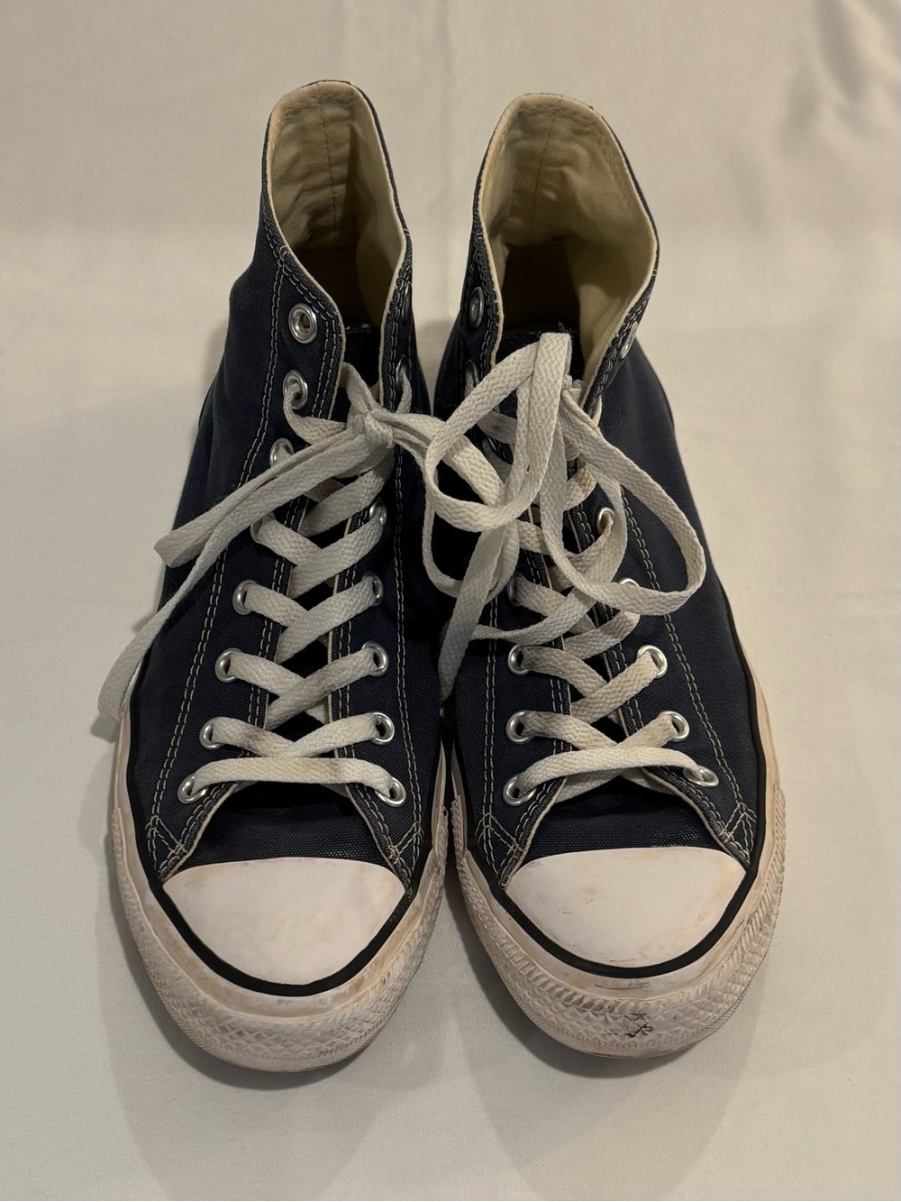 Navy Blue Converse High Tops Chuck Taylor - Unisex - Size Womens 11 (Mens 9)